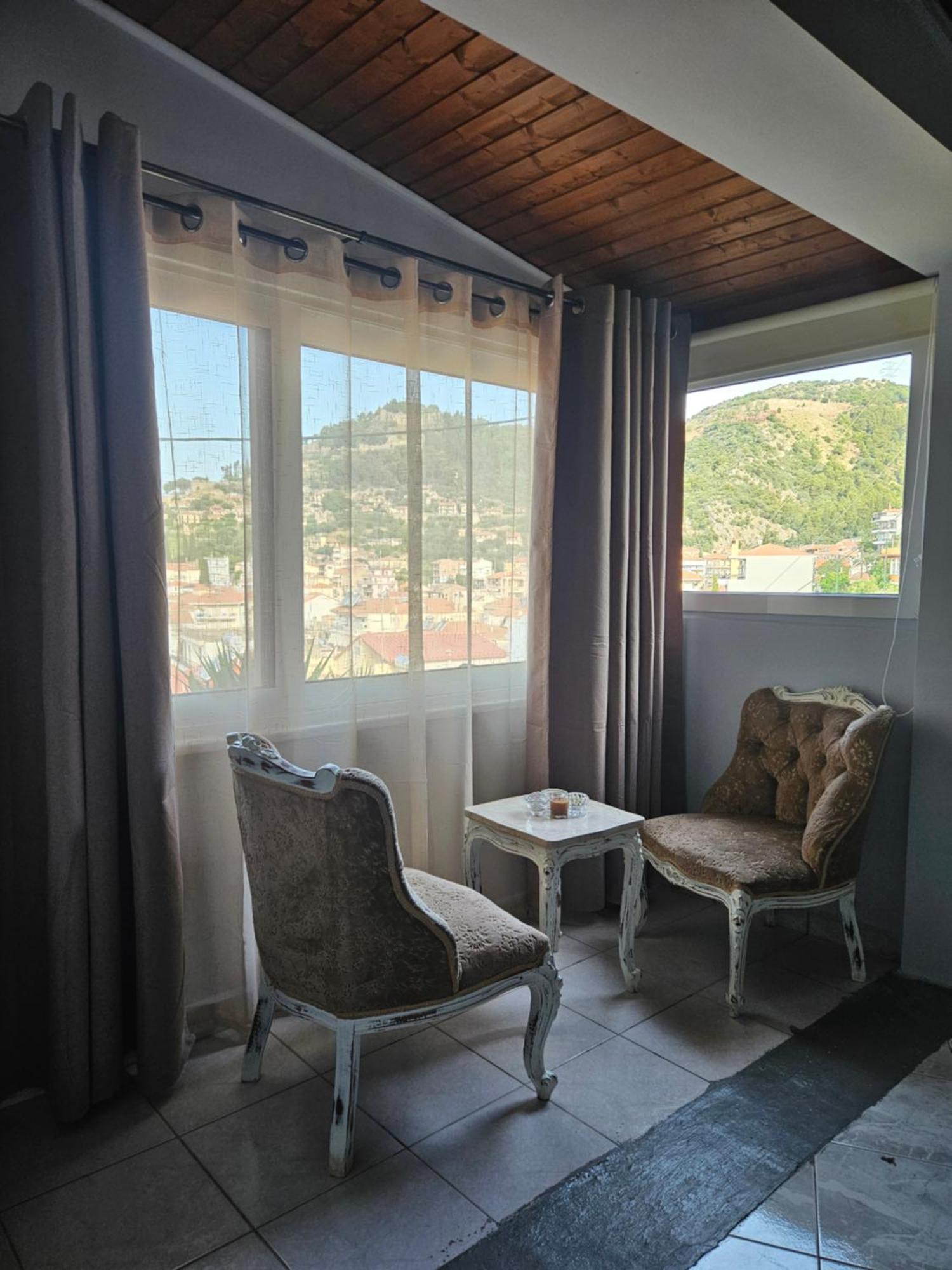 Με Θέα Το Κάστρο Lägenhet Nafpaktos Exteriör bild